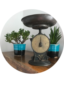 Couchgetuschel by Julia Nöbauer